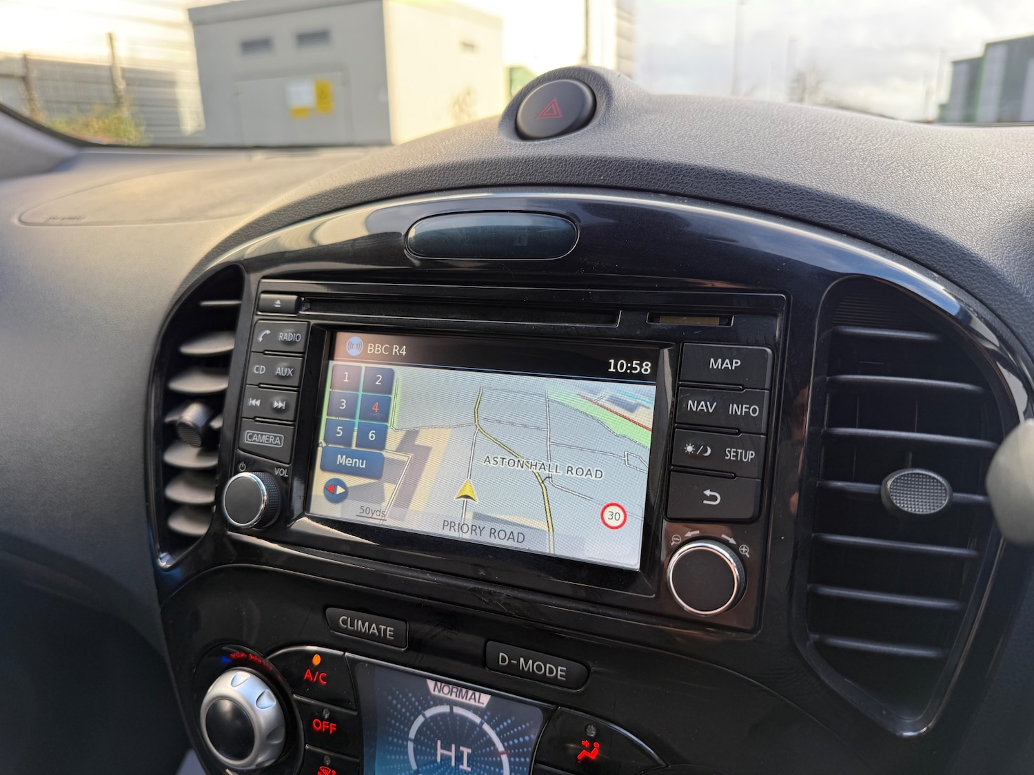 Used Nissan Juke 2018 for sale - 76922111: Photo 18