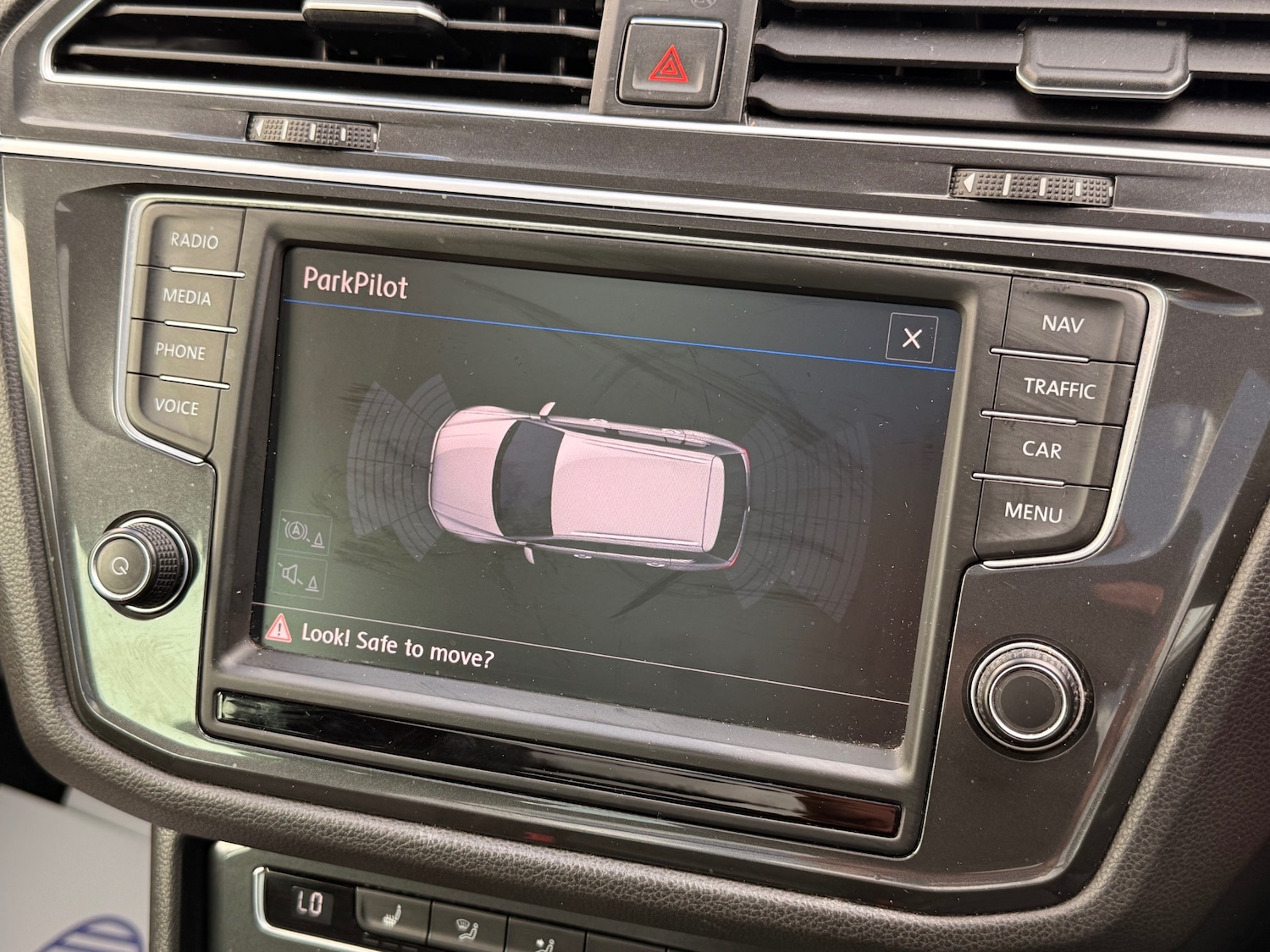 Used Volkswagen Tiguan 2017 for sale - 78057228: Photo 28