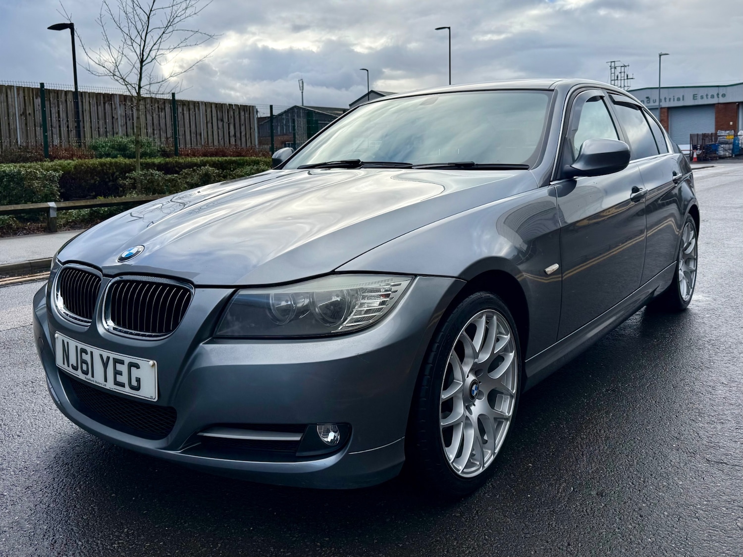 Used BMW 3 Series 2011 for sale - 77523083: Photo 3