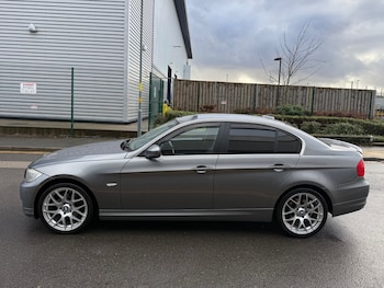 Used BMW 3 Series 2011 for sale - 77523083: Photo