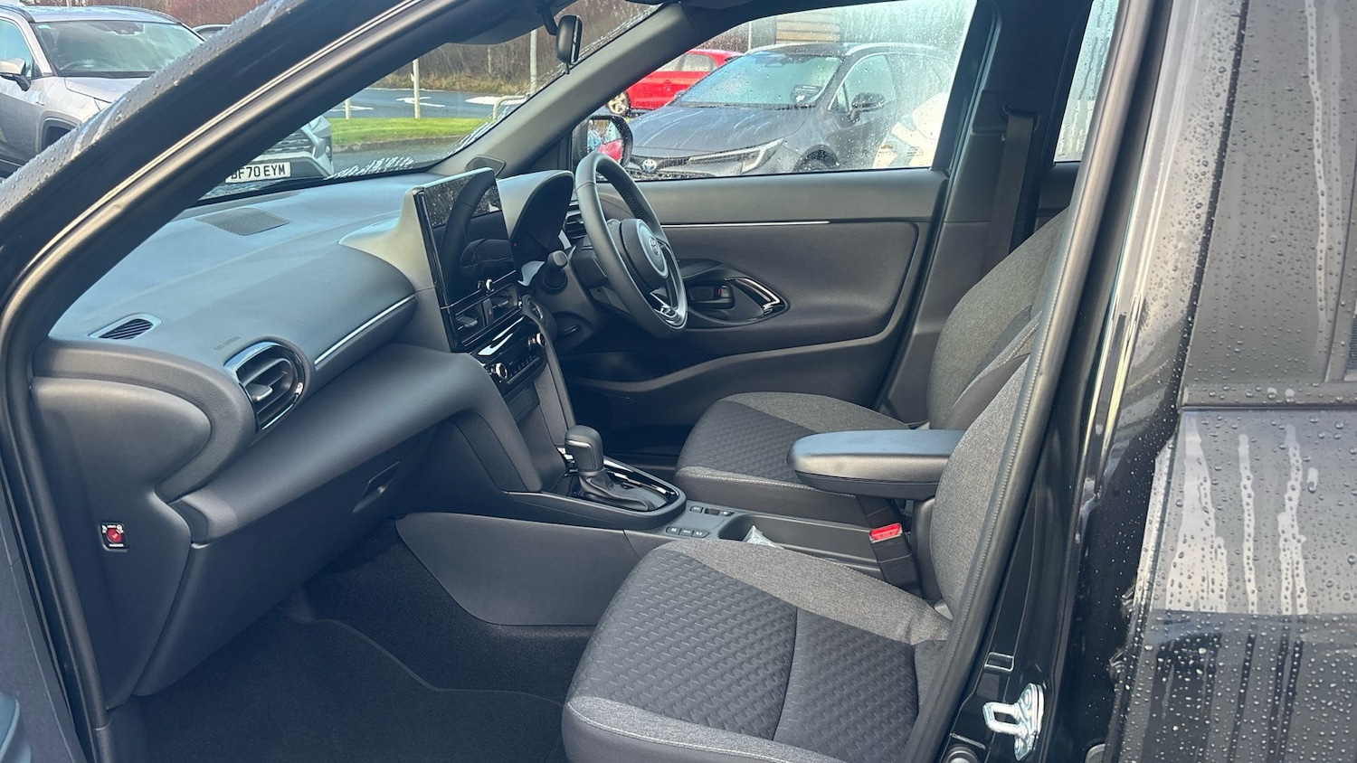 Used Toyota Yaris Cross 2025 for sale - 77213323: Photo 10