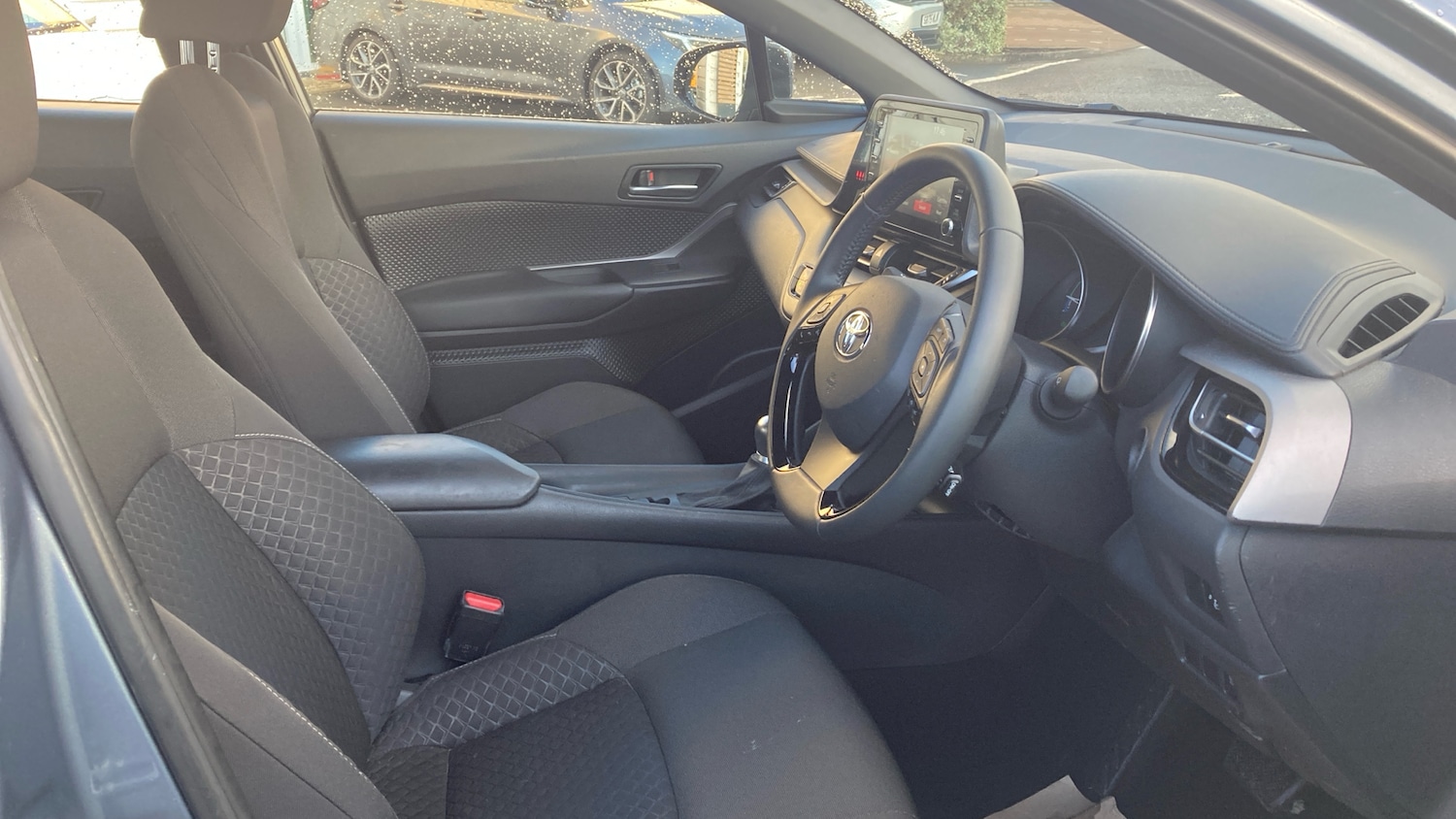 Used Toyota C-HR 2022 for sale - 78094952: Photo 11