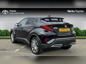 Used Toyota C-HR 2022 for sale - 79460475: Photo