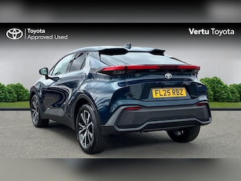 Used Toyota C-HR 2025 for sale - 78788386: Photo
