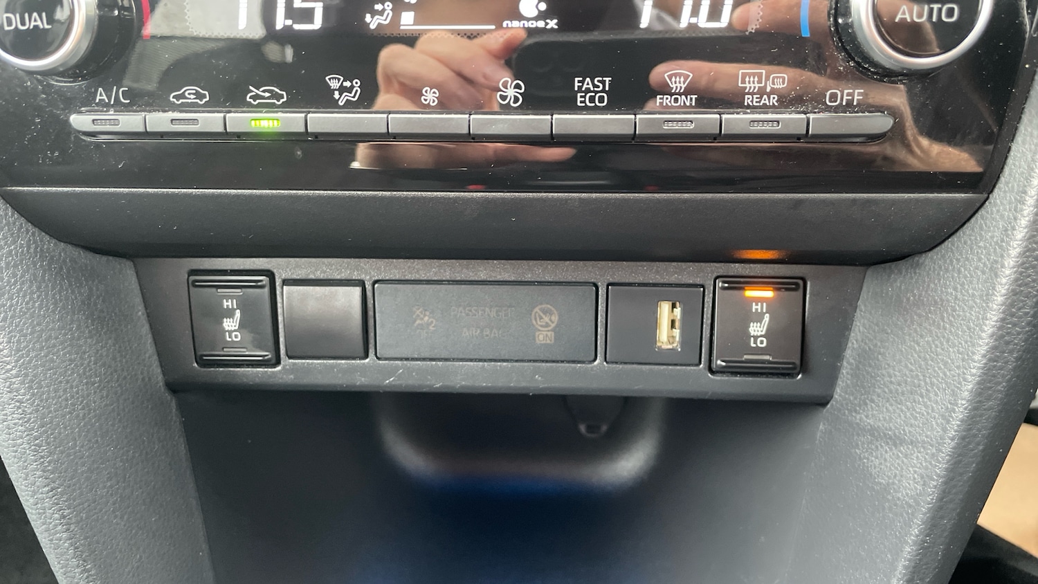 Used Toyota Yaris Cross 2024 for sale - 76120124: Photo 34