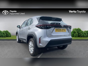 Used Toyota Yaris Cross 2025 for sale - 78190912: Photo