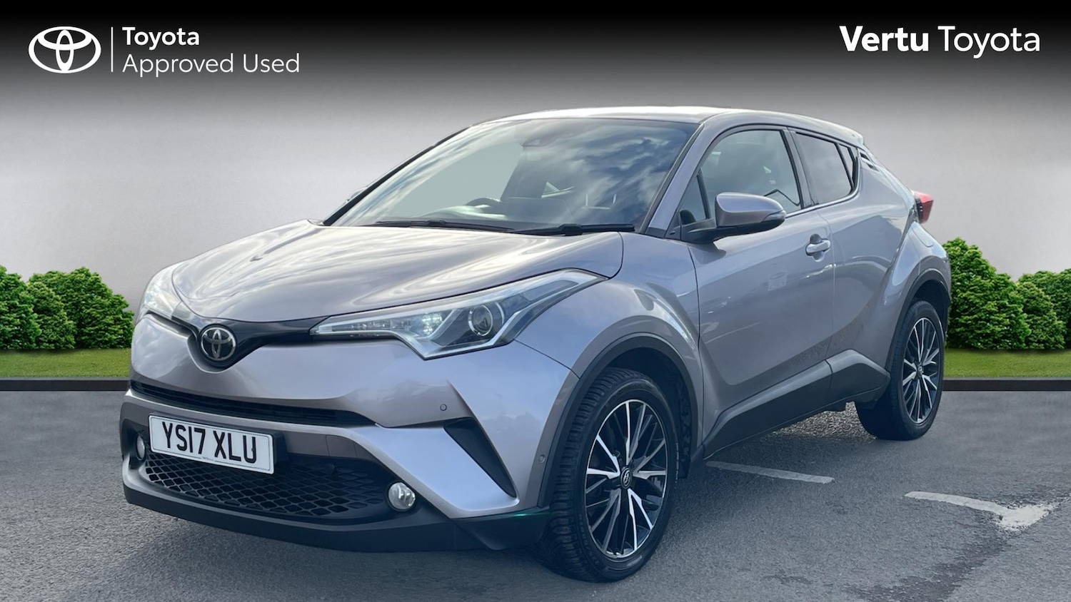 Used Toyota C-HR 2017 for sale - 76352039: Photo 3