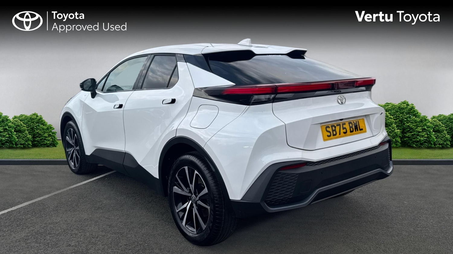 Used Toyota C-HR 2025 for sale - 77136830: Photo 4