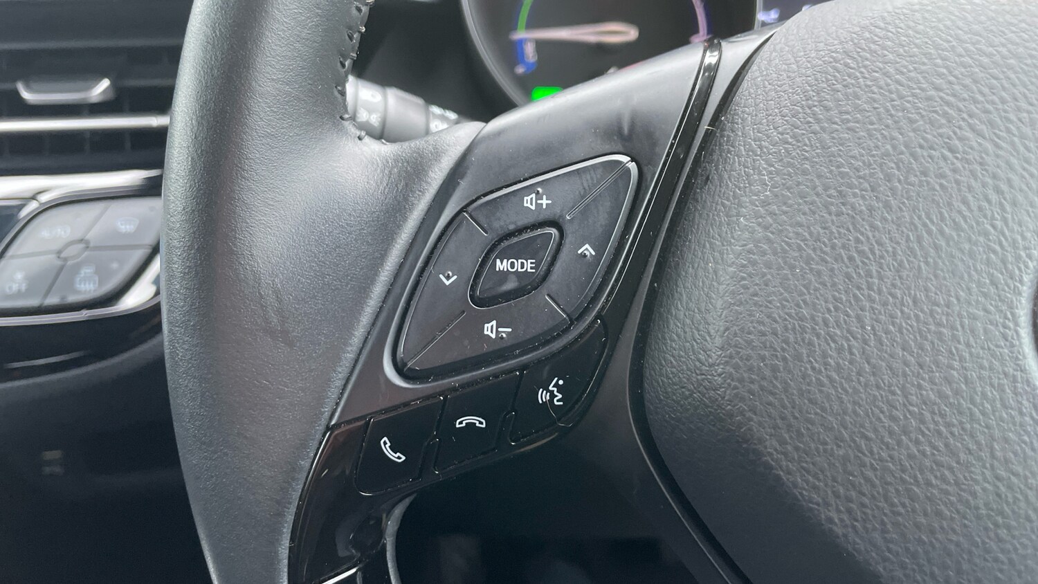 Used Toyota C-HR 2020 for sale - 77417320: Photo 36