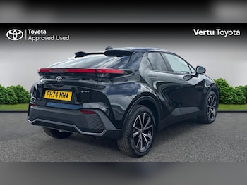 Used Toyota C-HR 2025 for sale - 78565462: Photo