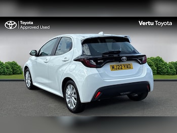 Used Toyota Yaris 2022 for sale - 78801354: Photo