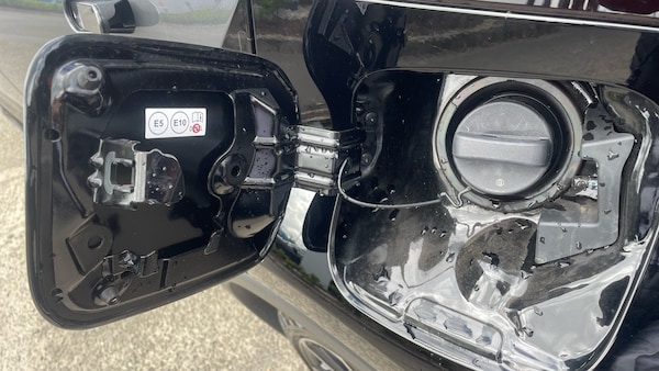 Used Toyota C-HR 2025 for sale - 75075696: Photo 41