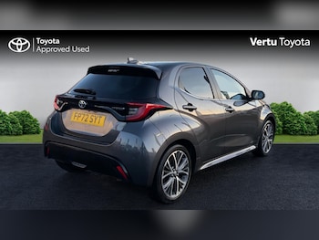 Used Toyota Yaris 2022 for sale - 77148371: Photo