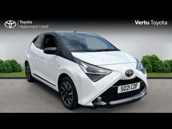 2021 (21) - 1.0 VVT-i X-Trend TSS 5dr [Bi-tone] Petrol Hatchback