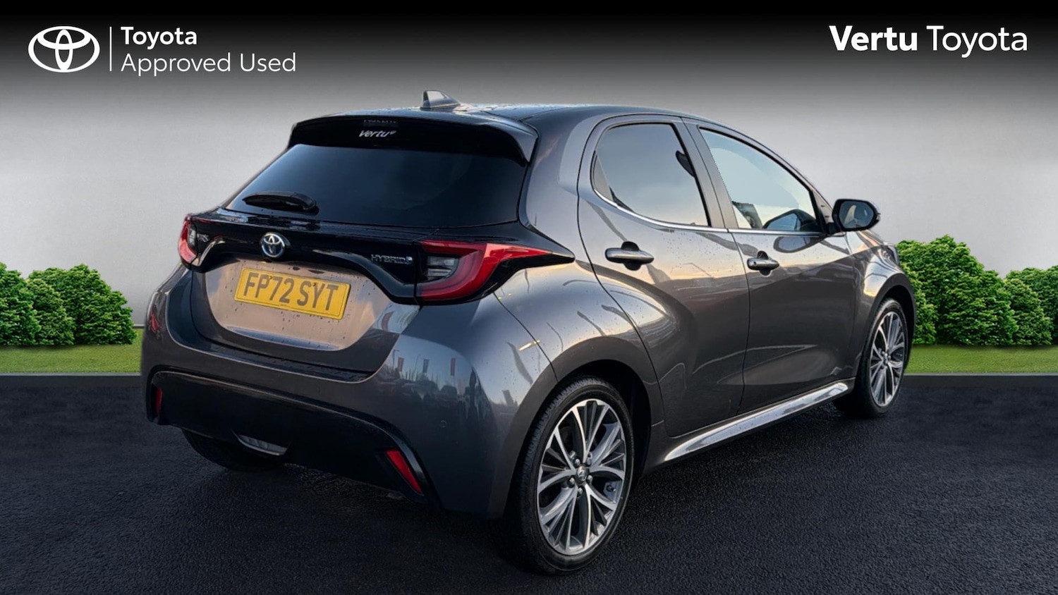 Used Toyota Yaris 2022 for sale - 77353475: Photo 2