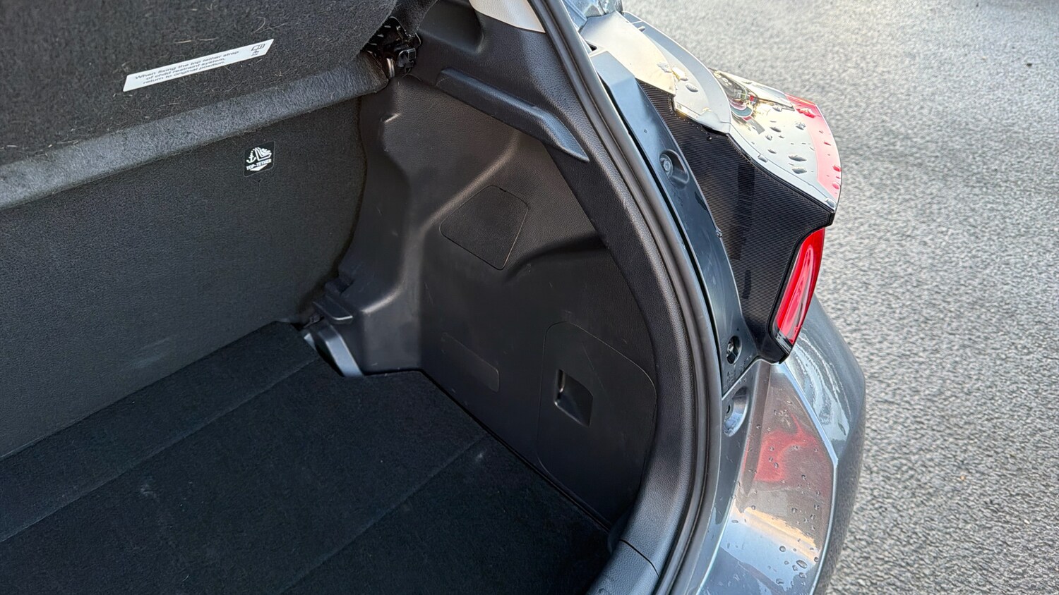 Used Toyota Yaris 2022 for sale - 77353475: Photo 21