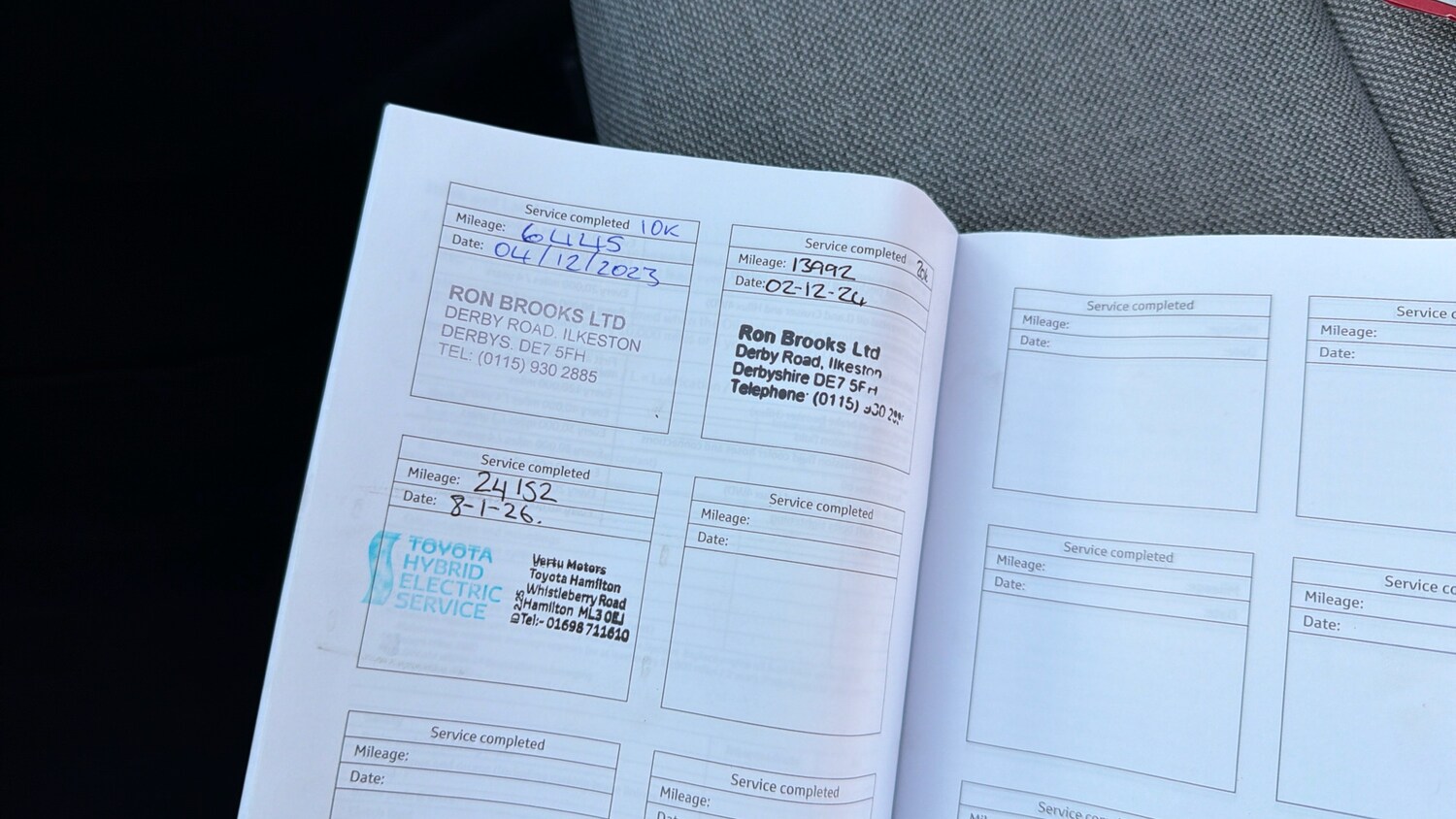 Used Toyota Yaris 2022 for sale - 77353475: Photo 26