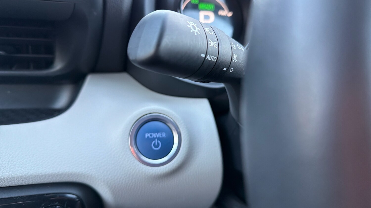 Used Toyota Yaris 2022 for sale - 77353475: Photo 31