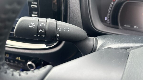Used Toyota Aygo X 2023 for sale - 75712888: Photo 27