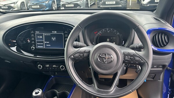 Used Toyota Aygo X 2023 for sale - 75712888: Photo 8