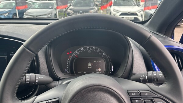 Used Toyota Aygo X 2023 for sale - 75712888: Photo 9