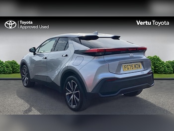 Used Toyota C-HR 2025 for sale - 79487057: Photo