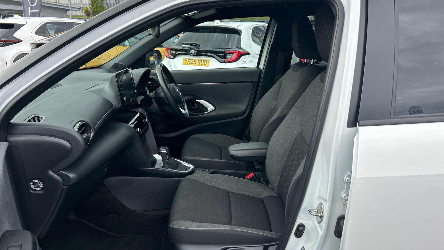 Used Toyota Yaris Cross 2021 for sale - 76102018: Photo 10