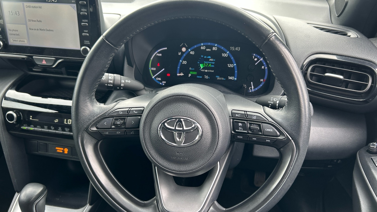 Used Toyota Yaris Cross 2021 for sale - 76102018: Photo 8