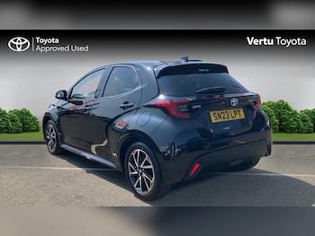 Used Toyota Yaris 2023 for sale - 79173355: Photo