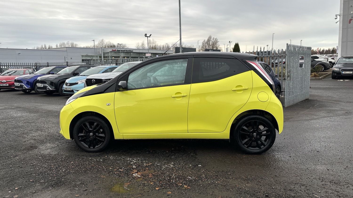 Used Toyota AYGO 2016 for sale - 76830565: Photo 17