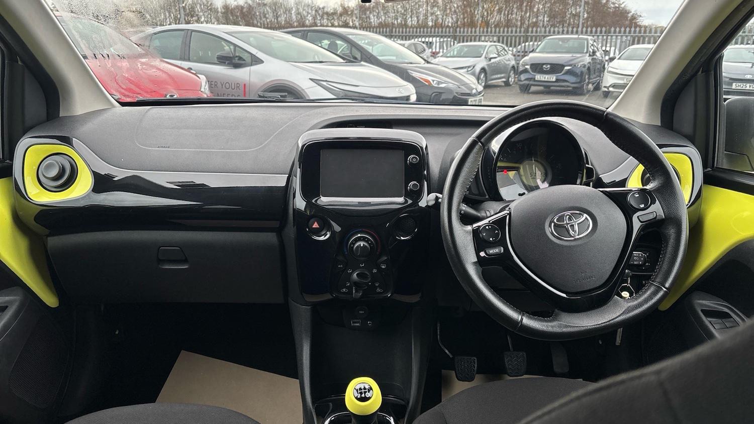 Used Toyota AYGO 2016 for sale - 76830565: Photo 5
