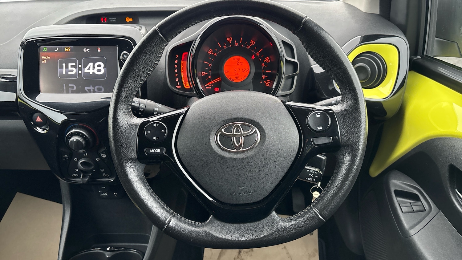 Used Toyota AYGO 2016 for sale - 76830565: Photo 6