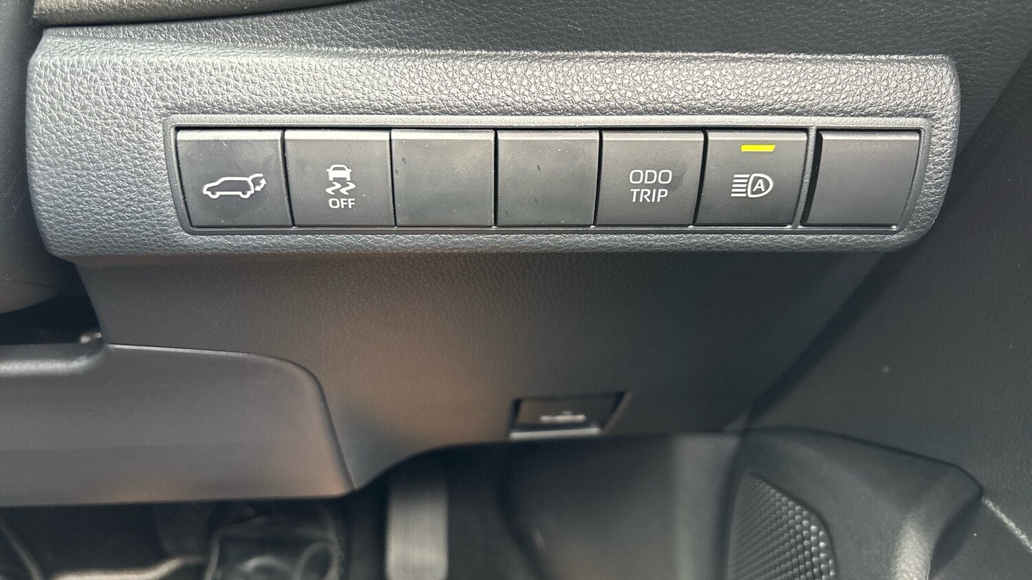 Vehicle 28