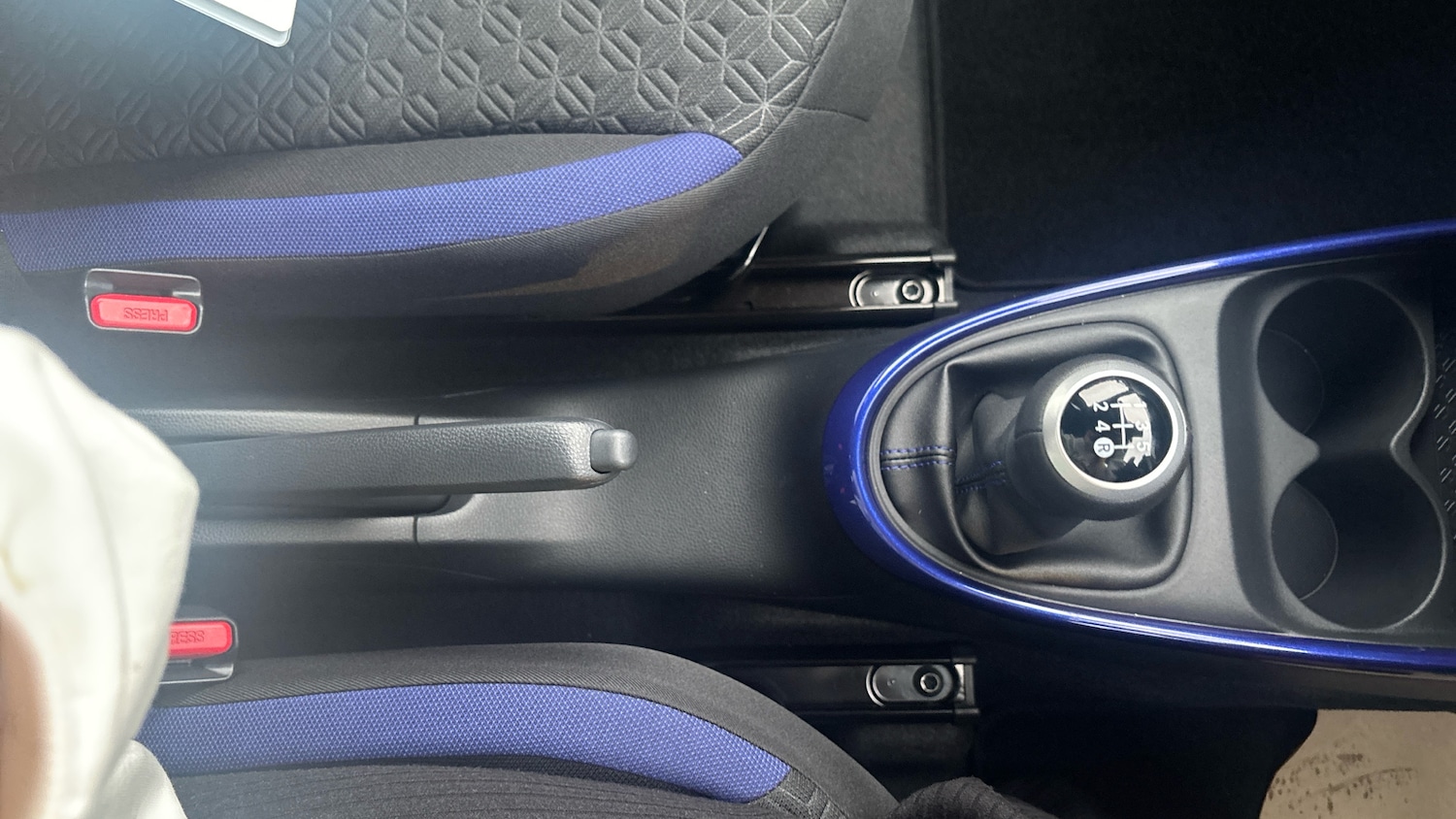 Used Toyota Aygo X 2025 for sale - 76796766: Photo 23