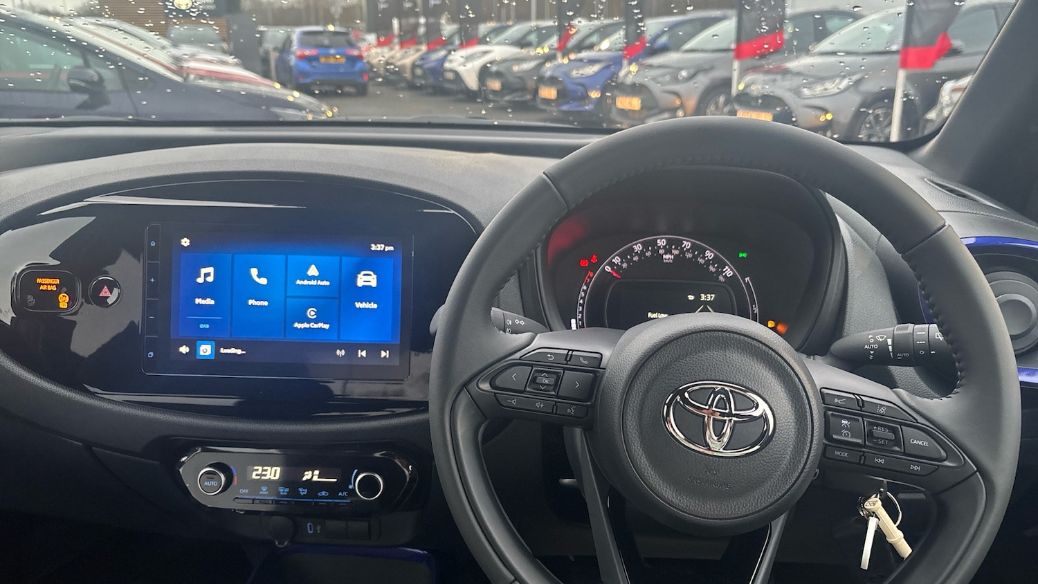 Used Toyota Aygo X 2025 for sale - 76796766: Photo 9