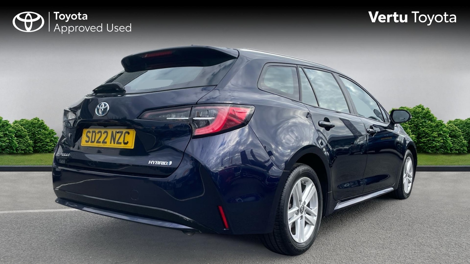 2022 Toyota Corolla 1.8 VVT-i Hybrid Icon 5dr CVT Hybrid Estate Estate Hybrid Au - Picture 2 of 24