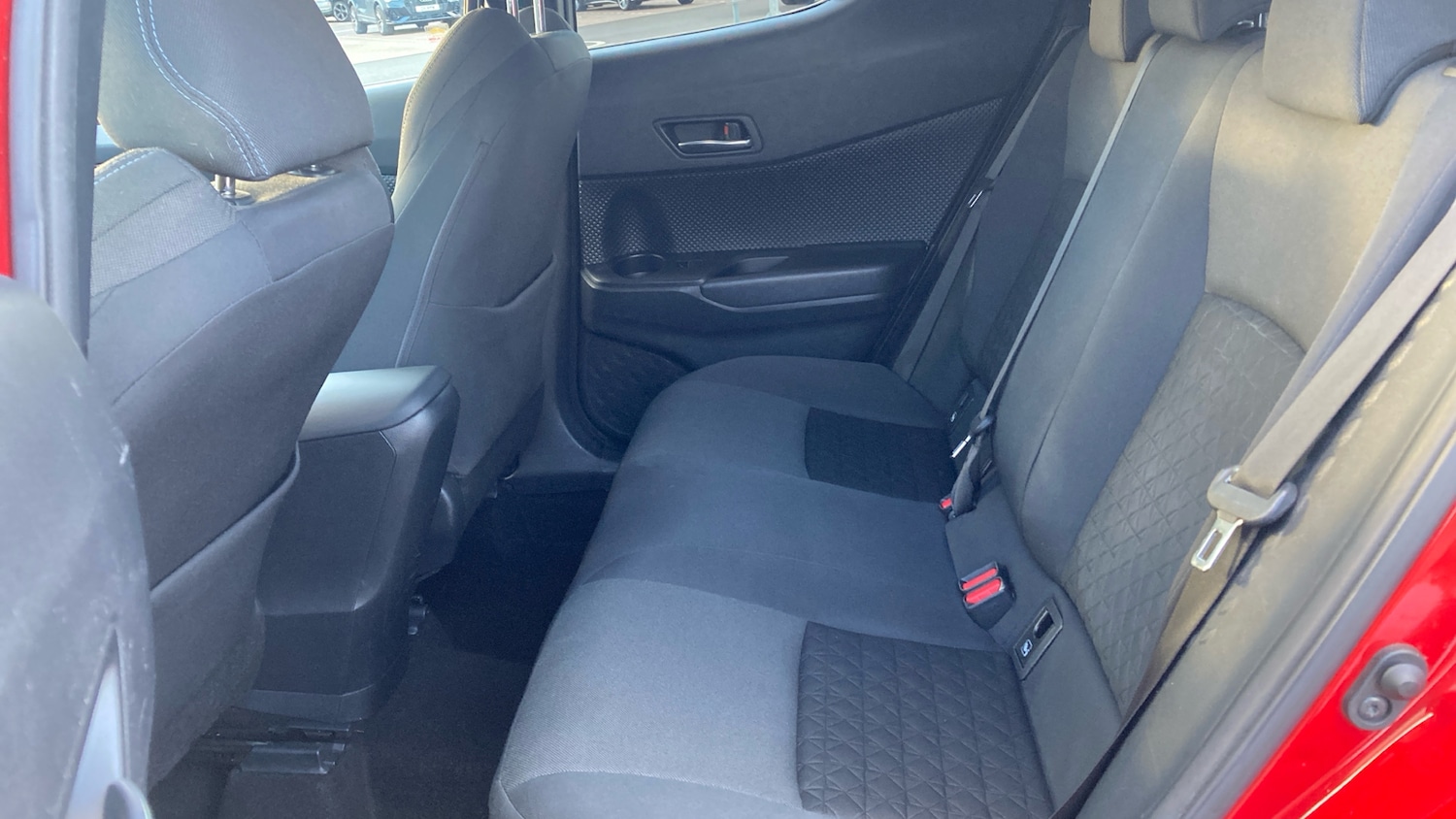 Used Toyota C-HR 2020 for sale - 76542761: Photo 13