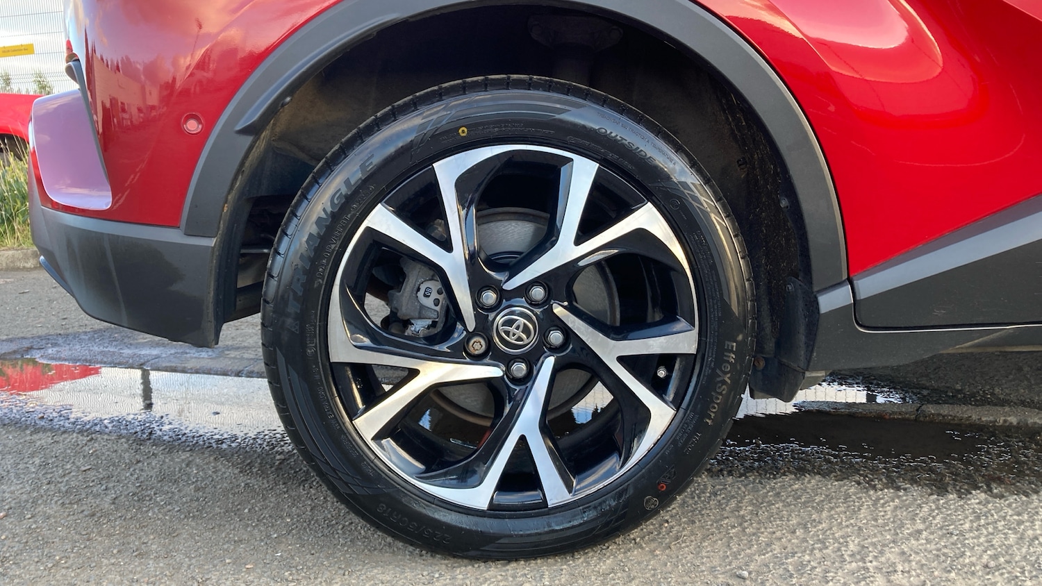 Used Toyota C-HR 2020 for sale - 76542761: Photo 18