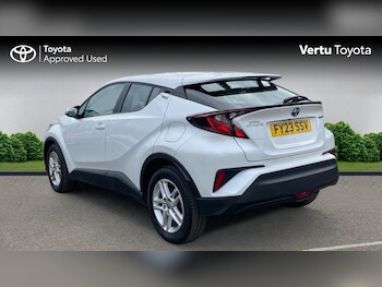 Used Toyota C-HR 2023 for sale - 78340997: Photo