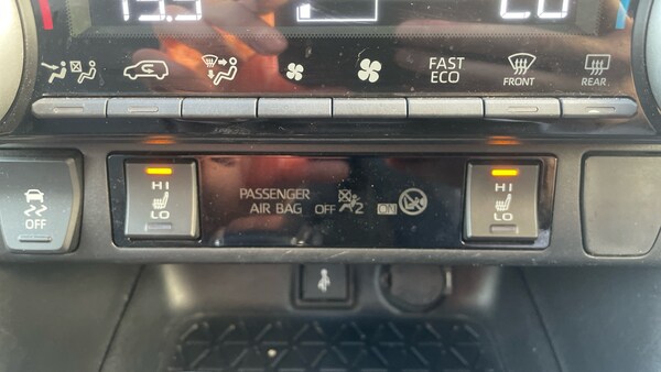 Used Toyota RAV4 2022 for sale - 76219016: Photo 33