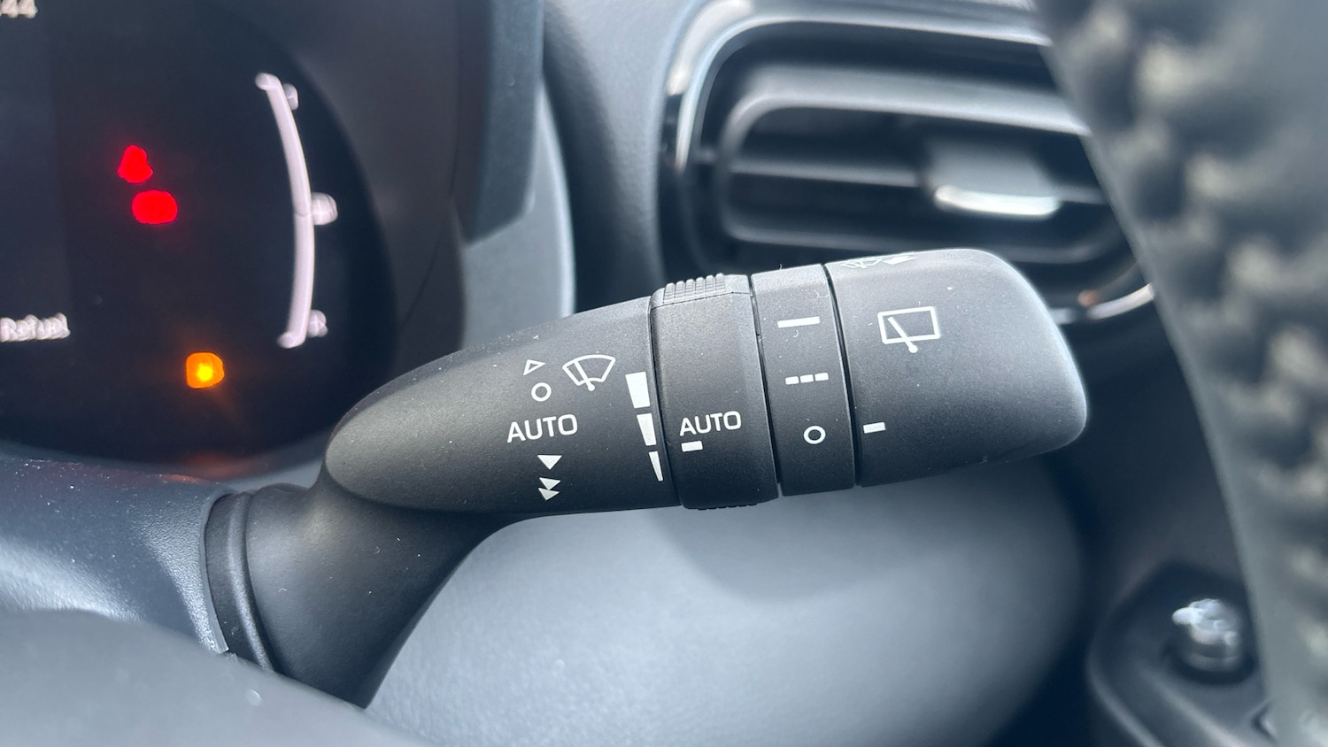 Used Toyota Yaris Cross 2025 for sale - 77136827: Photo 22