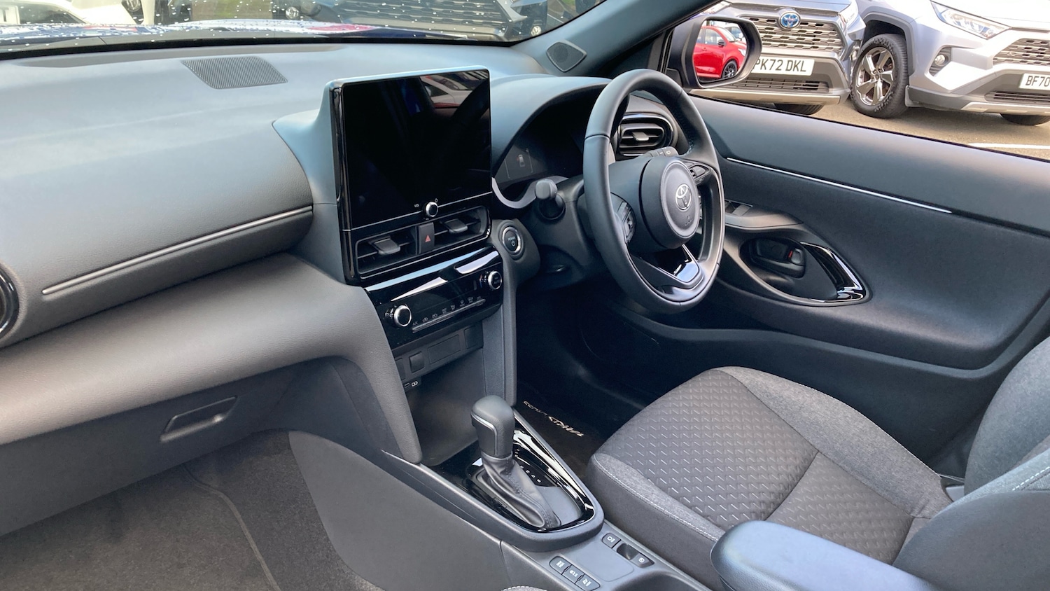 Used Toyota Yaris Cross 2025 for sale - 76599857: Photo 10