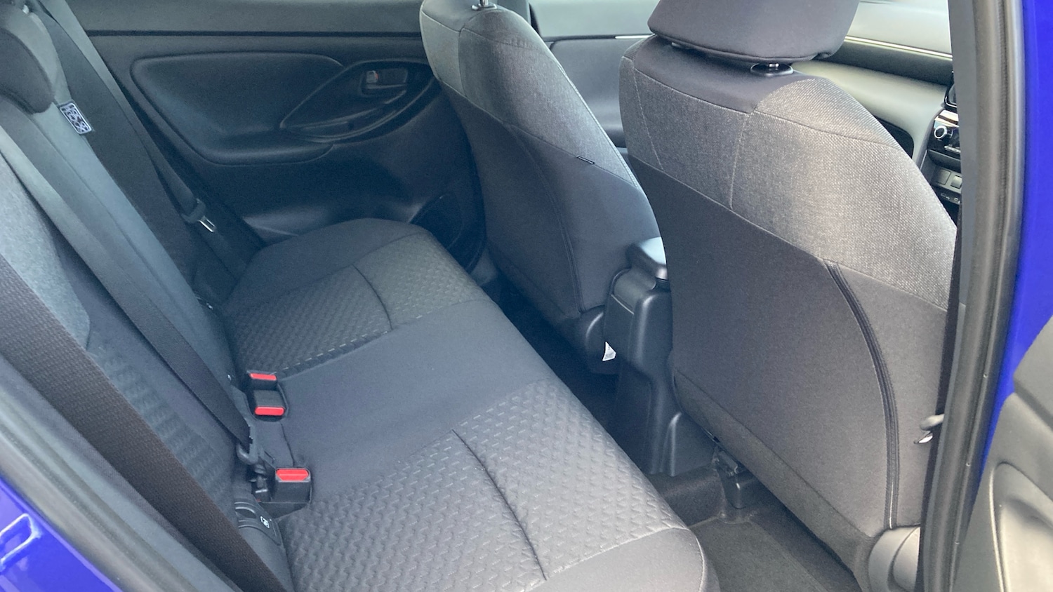 Used Toyota Yaris Cross 2025 for sale - 76599857: Photo 13