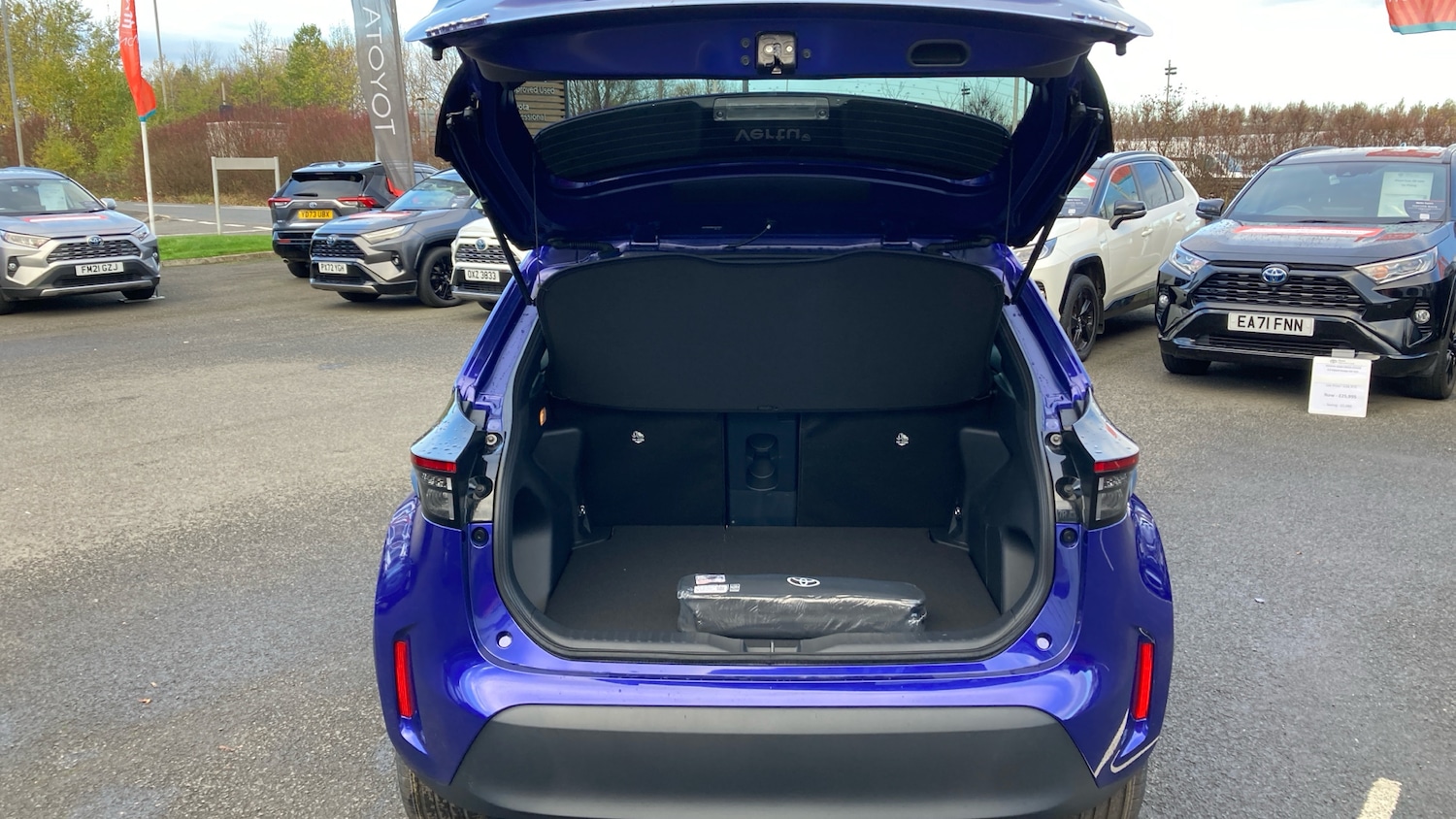 Used Toyota Yaris Cross 2025 for sale - 76599857: Photo 14