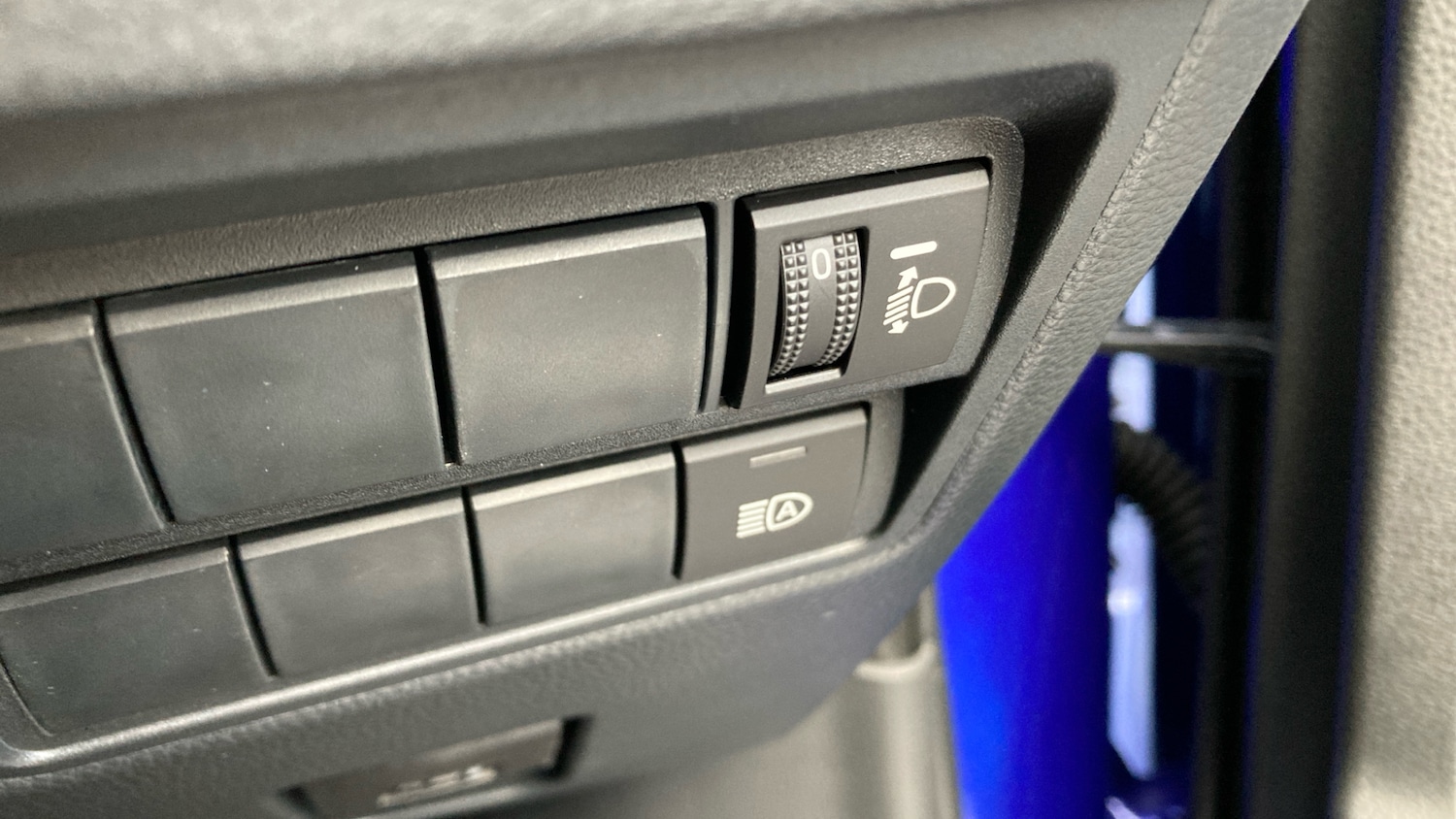 Used Toyota Yaris Cross 2025 for sale - 76599857: Photo 28