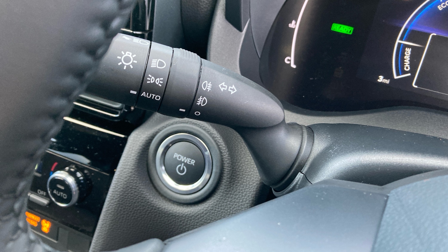 Used Toyota Yaris Cross 2025 for sale - 76599857: Photo 32