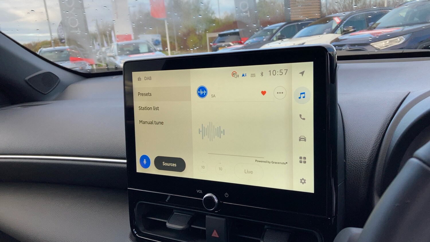 Used Toyota Yaris Cross 2025 for sale - 76599857: Photo 7