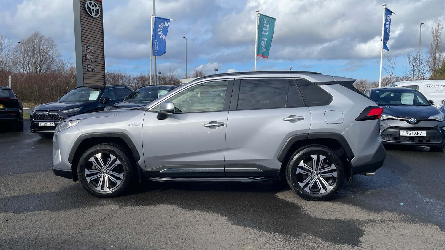 Used Toyota RAV4 2020 for sale - 77749540: Photo 17