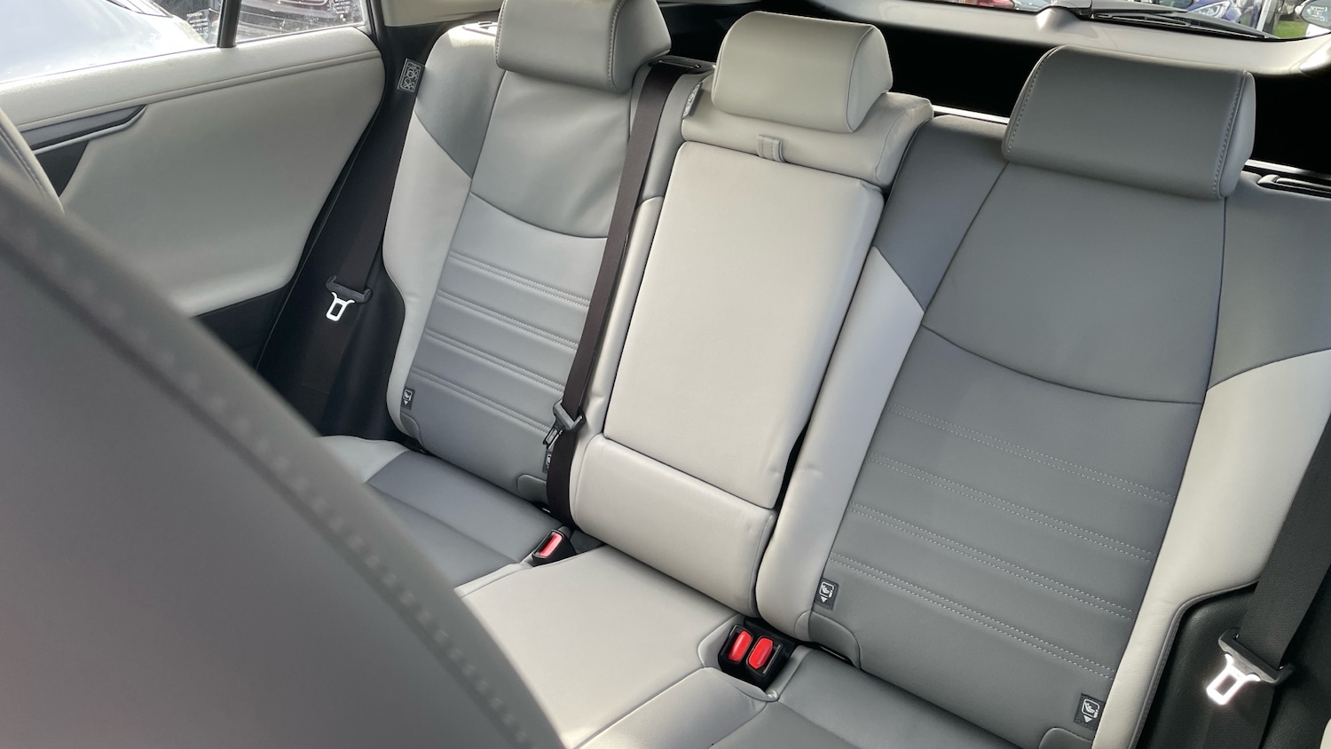 Used Toyota RAV4 2020 for sale - 77749540: Photo 23