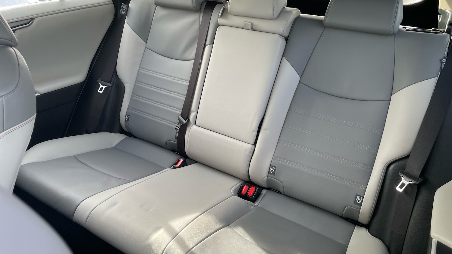 Used Toyota RAV4 2020 for sale - 77749540: Photo 24